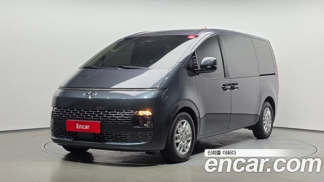 Hyundai Staria — фото 1