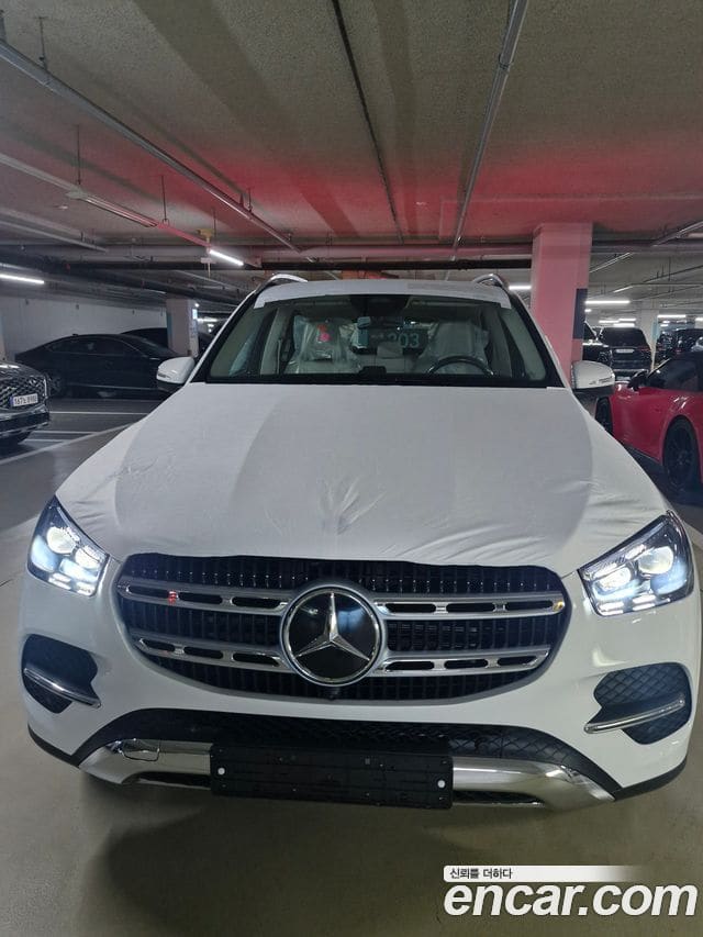 Mercedes-Benz GLE-Class — фото 1