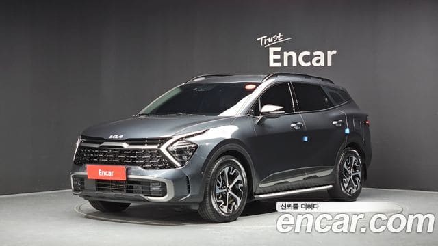 Kia Sportage — фото 1