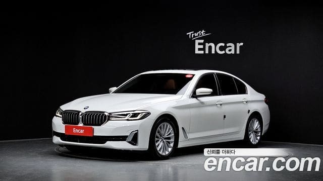 BMW 5 Series — фото 1