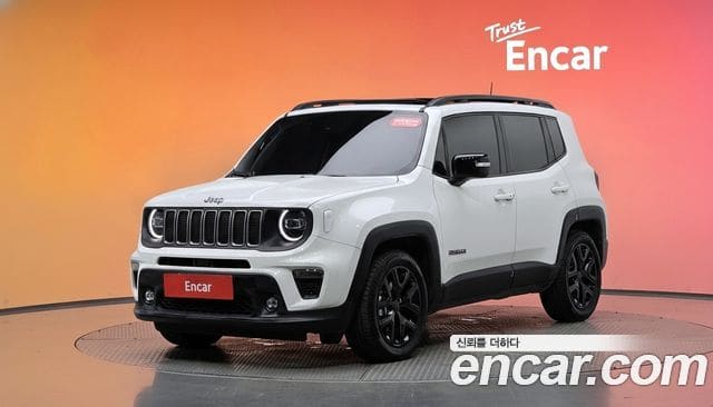 Jeep Renegade — фото 1