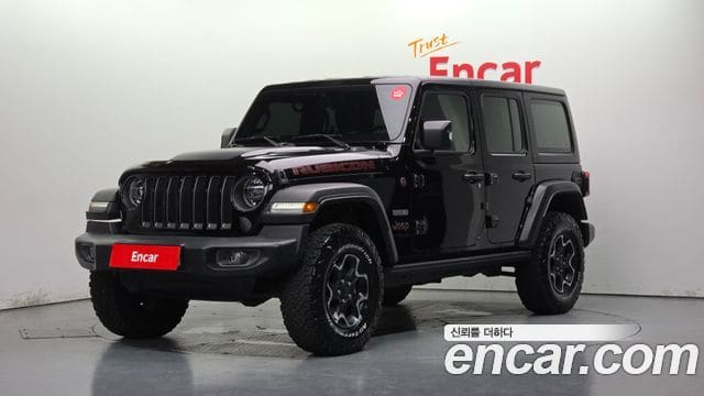 Jeep Wrangler — фото 1
