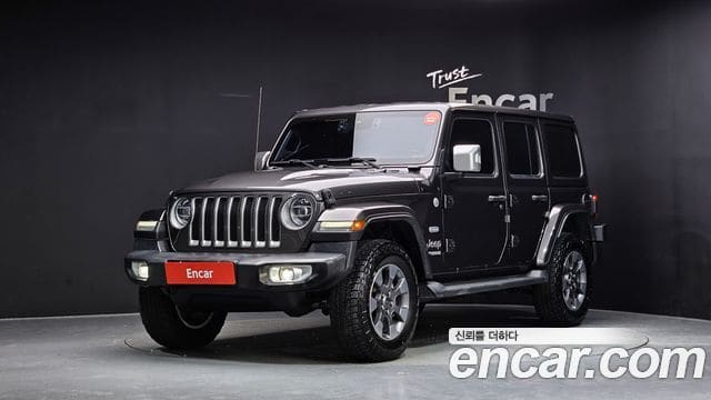 Jeep Wrangler — фото 1