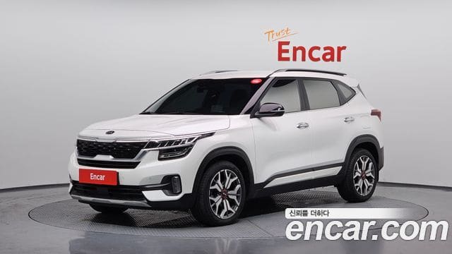 Kia Seltos — фото 1