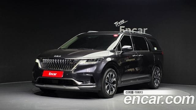 Kia Carnival — фото 1
