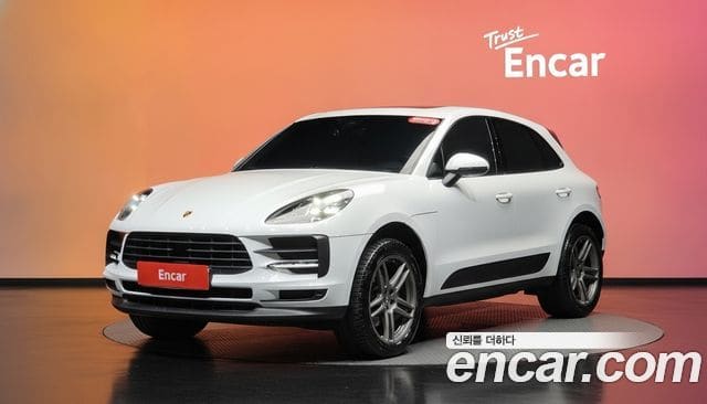 Porsche Macan — фото 1