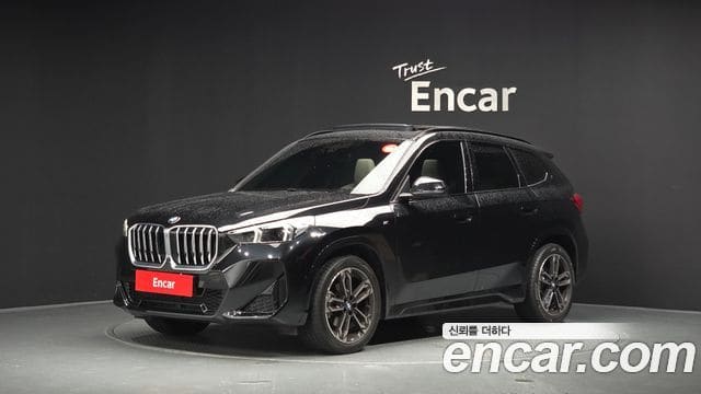 BMW X1 — фото 1