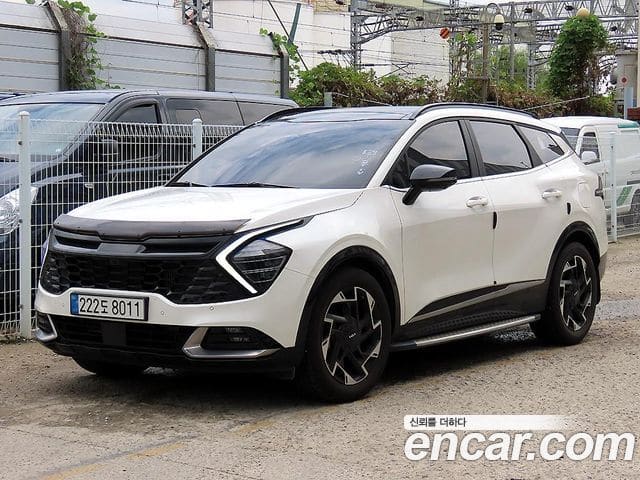 Kia Sportage — фото 1