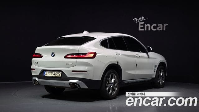 BMW X4 — фото 1