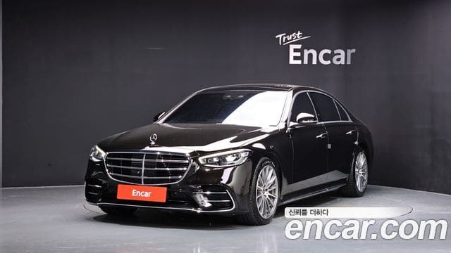 Mercedes-Benz S-Class — фото 1