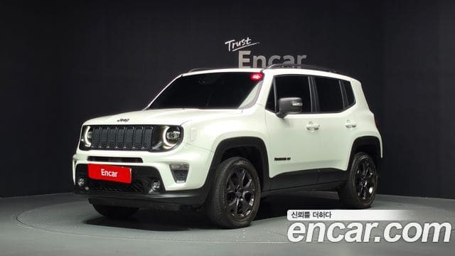 Jeep Renegade — фото 1