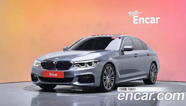 BMW 5 Series — фото 1