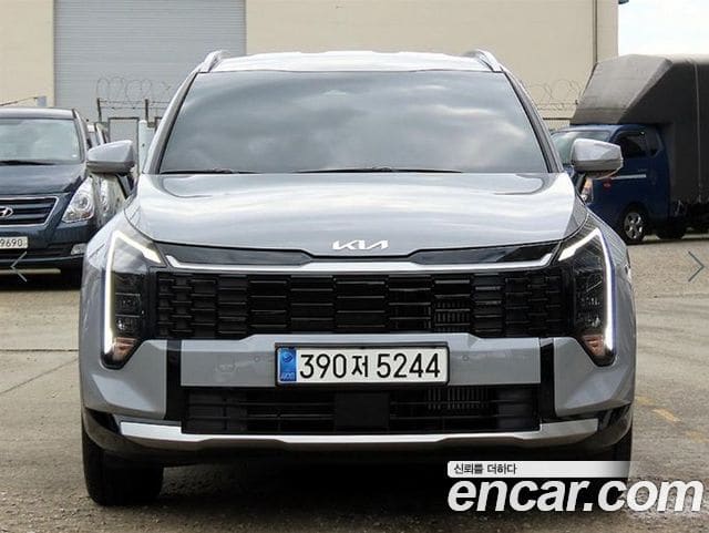 Kia Sportage — фото 1