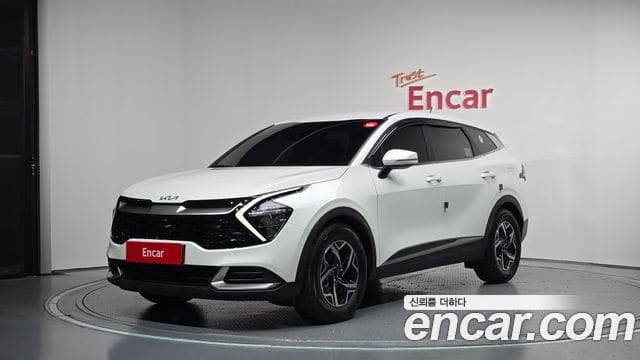 Kia Sportage — фото 1