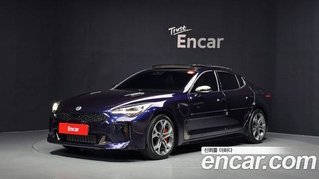 Kia Stinger — фото 1