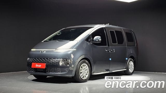 Hyundai Staria — фото 1
