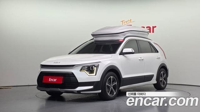 Kia Niro — фото 1
