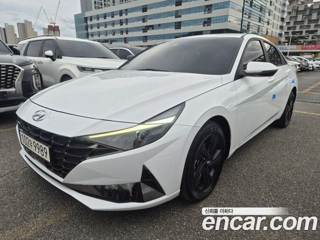 Hyundai Avante — фото 1