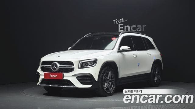 Mercedes-Benz GLB-Class — фото 1
