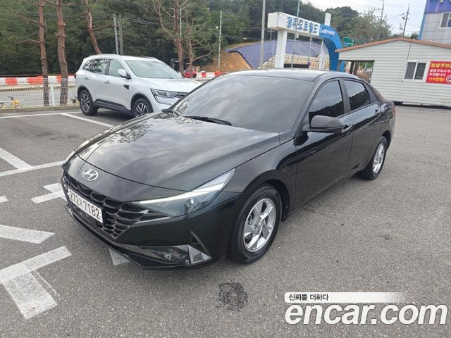 Hyundai Avante — фото 1