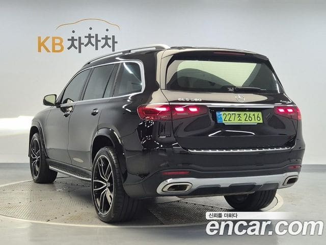 Mercedes-Benz GLS-Class — фото 1