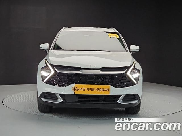 Kia Sportage — фото 1