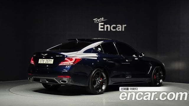 Genesis G70 — фото 1