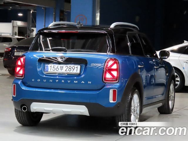 Mini Cooper Countryman — фото 1