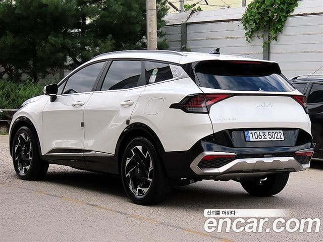 Kia Sportage — фото 1