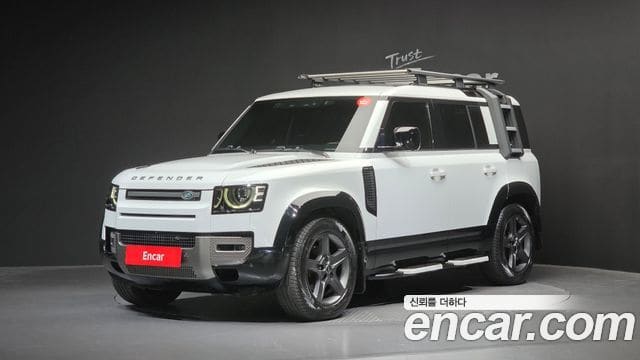 Land Rover Defender — фото 1