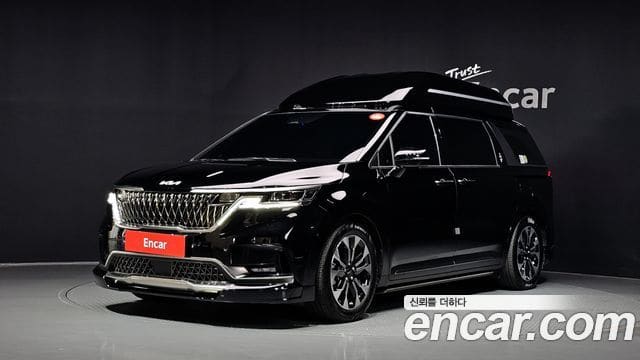 Kia Carnival — фото 1