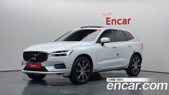 Volvo XC60 — фото 1