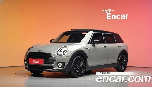 Mini Cooper Clubman — фото 1