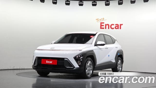 Hyundai Kona — фото 1