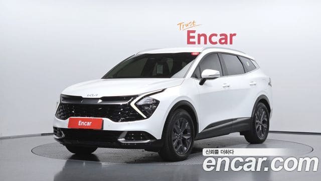 Kia Sportage — фото 1