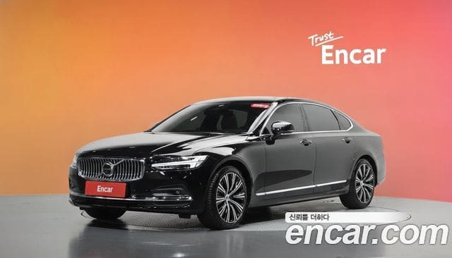 Volvo S90 — фото 1