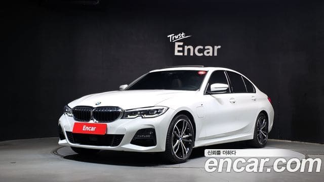 BMW 3 Series — фото 1