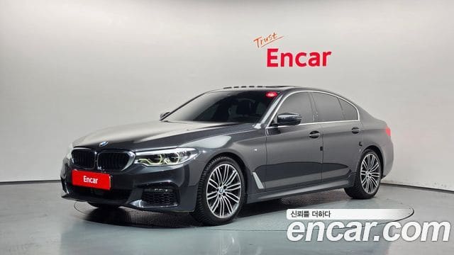 BMW 5 Series — фото 1