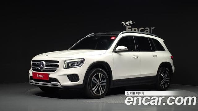 Mercedes-Benz GLB-Class — фото 1