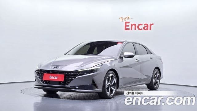 Hyundai Avante — фото 1