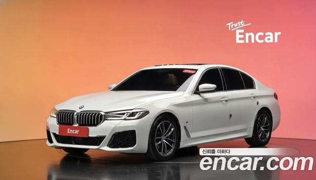 BMW 5 Series — фото 1