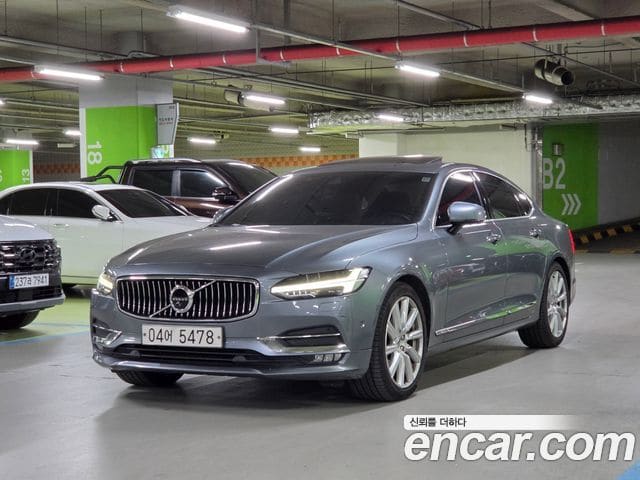 Volvo S90 — фото 1