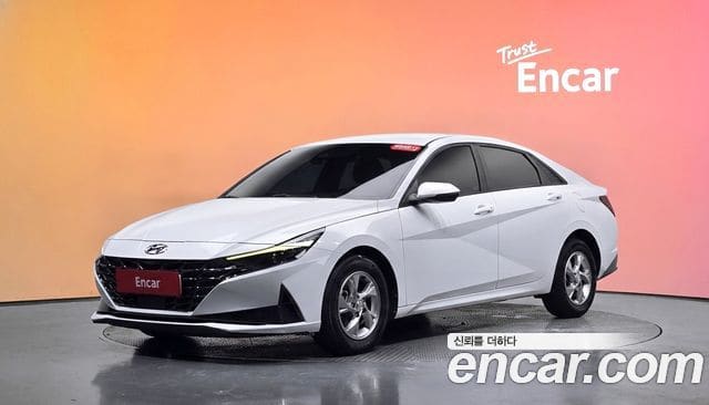 Hyundai Avante — фото 1