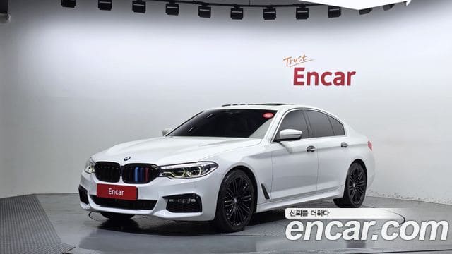 BMW 5 Series — фото 1