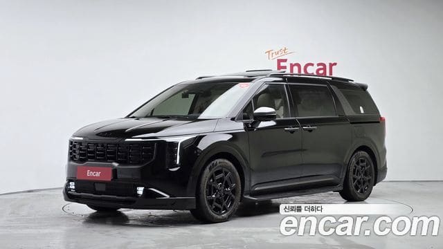 Kia Carnival — фото 1