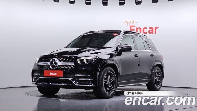 Mercedes-Benz GLE-Class — фото 1