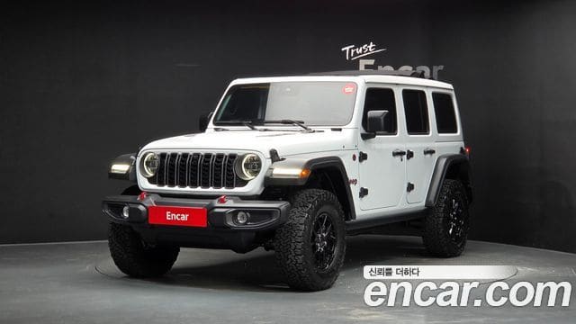 Jeep Wrangler — фото 1