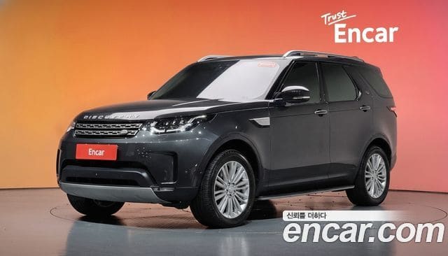 Land Rover Discovery 5 — фото 1