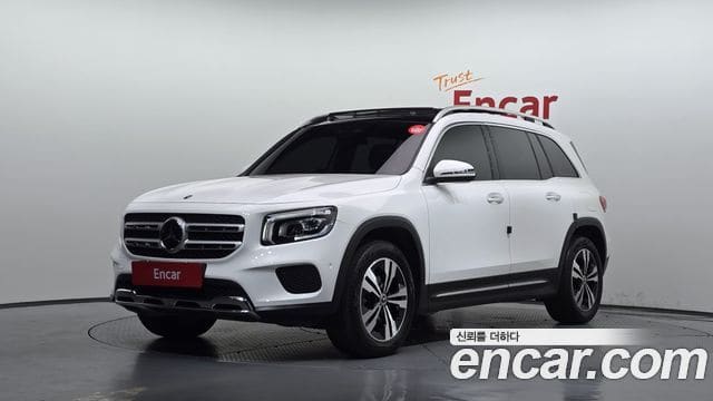 Mercedes-Benz GLB-Class — фото 1