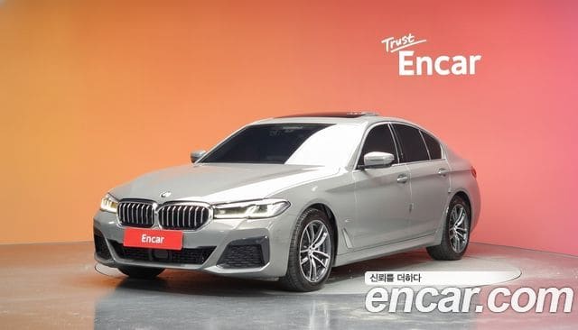 BMW 5 Series — фото 1